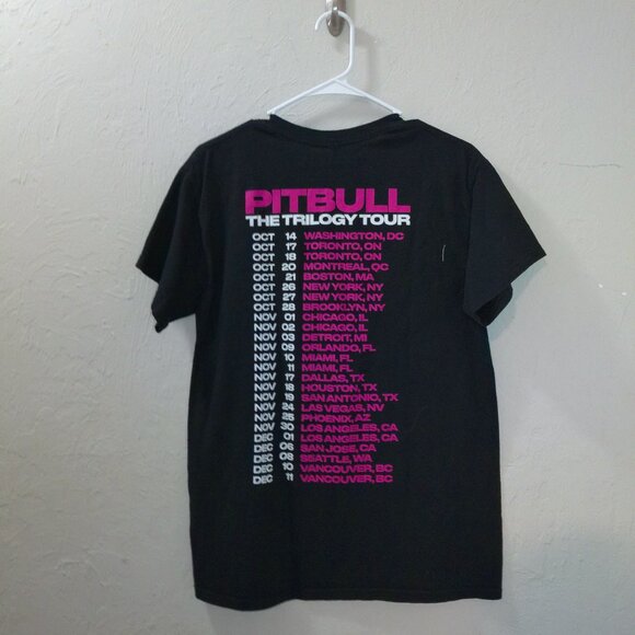 Pitbull “The Trilogy Tour” Concert T-Shirt – Official Tour Merch – Size Medium - Picture 2 of 3